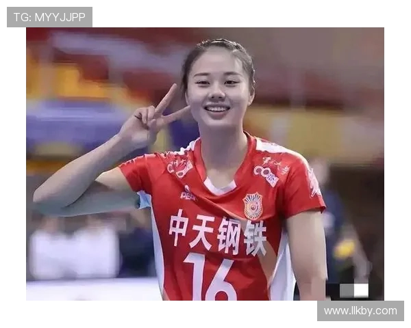 揪心！龚翔宇拦网重伤退场，杨昊紧急澄清伤情无大碍